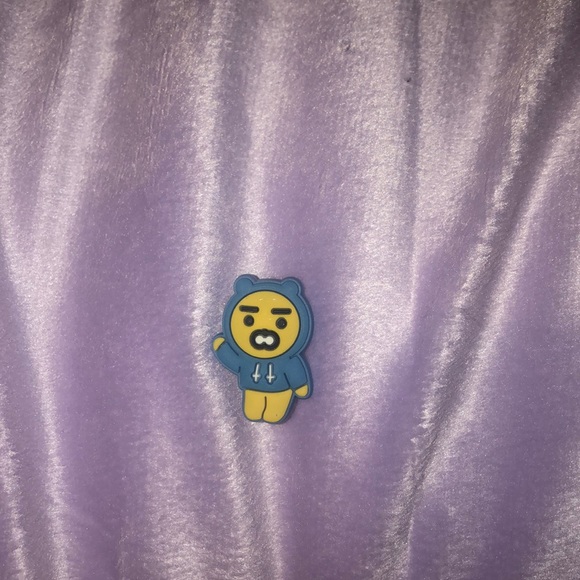 🌈 Croc Jibbitz - Picture 2 of 5